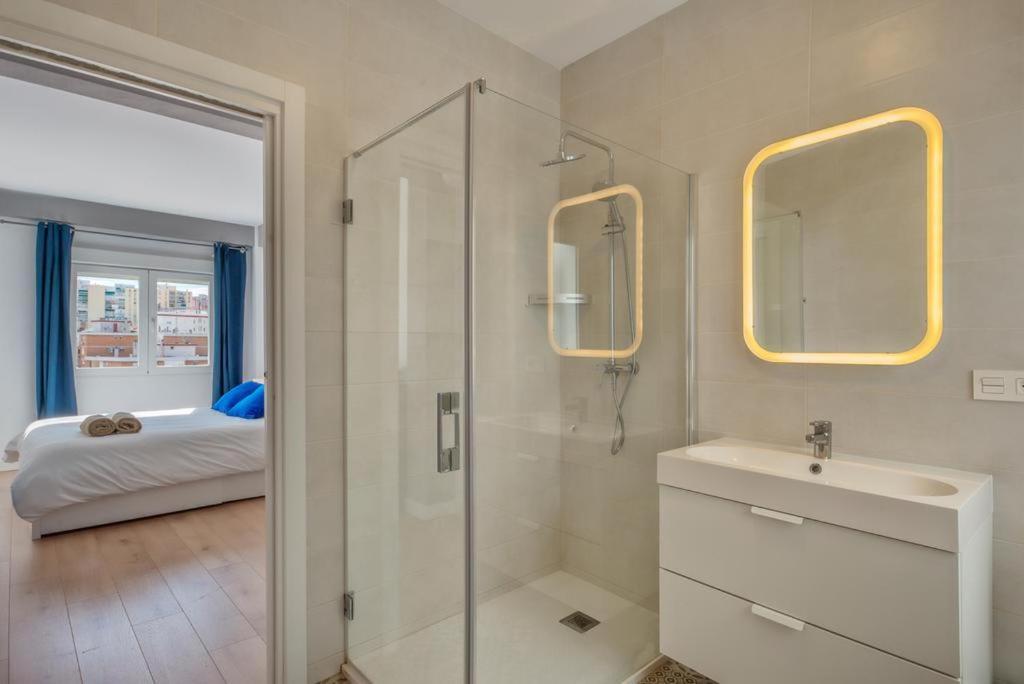 Malaga City Apartment Екстер'єр фото